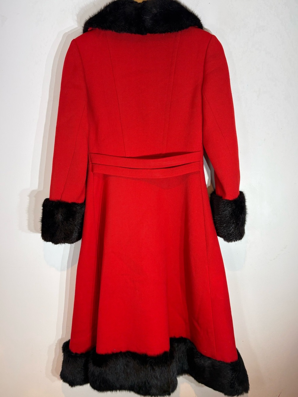 Vintage 1960s Red Wool Genuine Fur Trim Coat XS - Picture 6 of 13